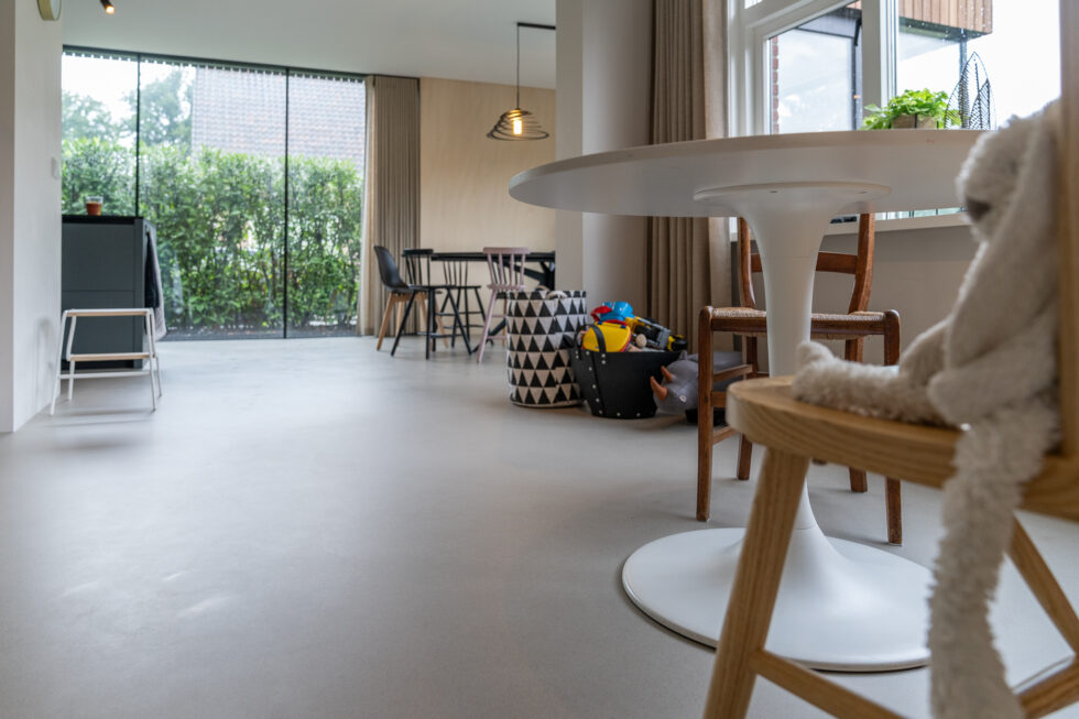 Kunststofvloeren, Gietvloeren, Deventer Soldicoat, sfeerbeelden, eindresultaat