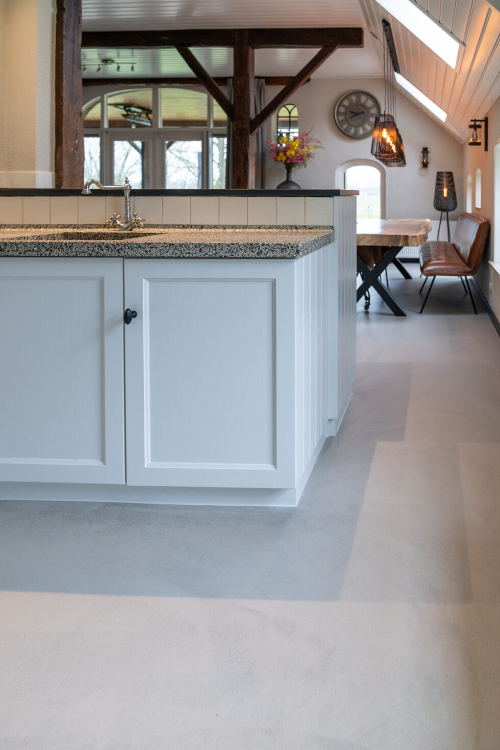 Kunststofvloeren, Gietvloeren, Deventer Soldicoat, sfeerbeelden, eindresultaat